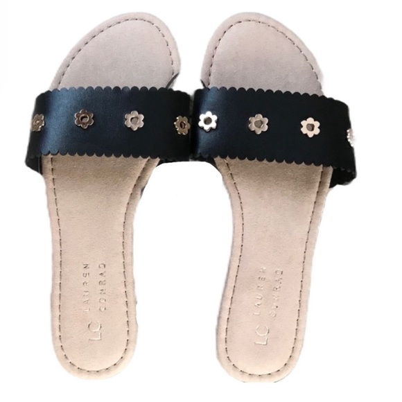 LC LAUREN CONRAD Sandals Slides Boho Flower Studs Summer Black & Gold Slides - Picture 2 of 4